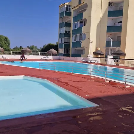 Aparthotel Parque Amendoeiras 2*