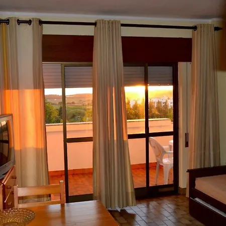 Hotel apartamentowy Parque Amendoeiras Vilamoura