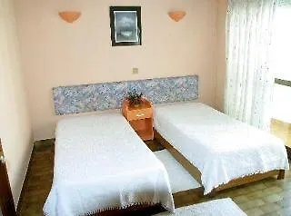 Hotel apartamentowy Parque Amendoeiras 2*