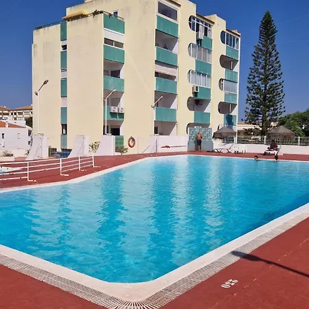 Lejlighedshotel Parque Amendoeiras 2*