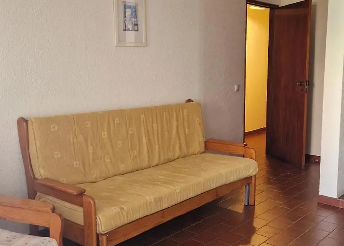 Parque Amendoeiras Βιλαμούρα