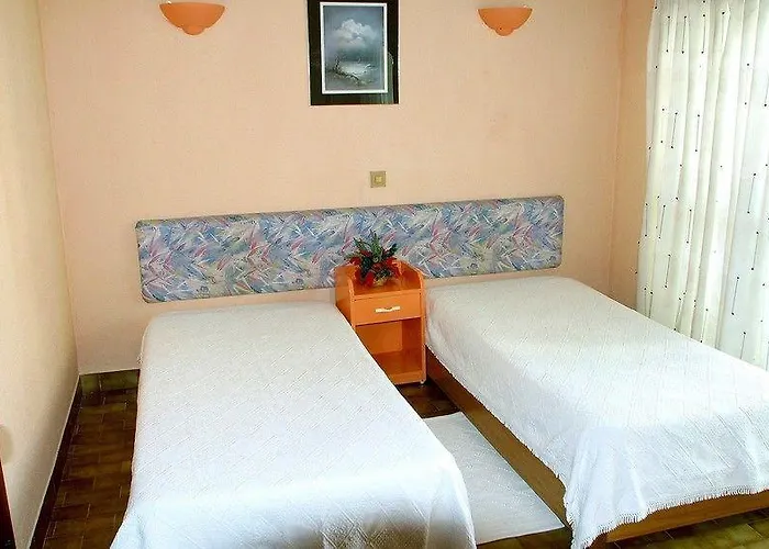 Parque Amendoeiras Ξενοδοχείο με διαμερίσματα 2*