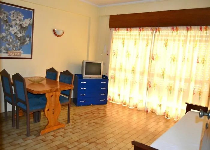 Parque Amendoeiras Ξενοδοχείο με διαμερίσματα 2*