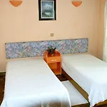 Parque Amendoeiras Aparthotel 2*
